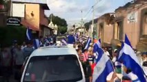 Miles marchan en León pidiendo justicia para los muertos y democracia para Nicaragua