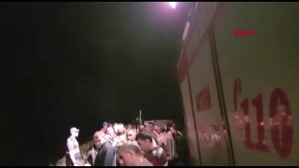 Artvin'de Otomobil Dereye Uçtu 3 Kayıp