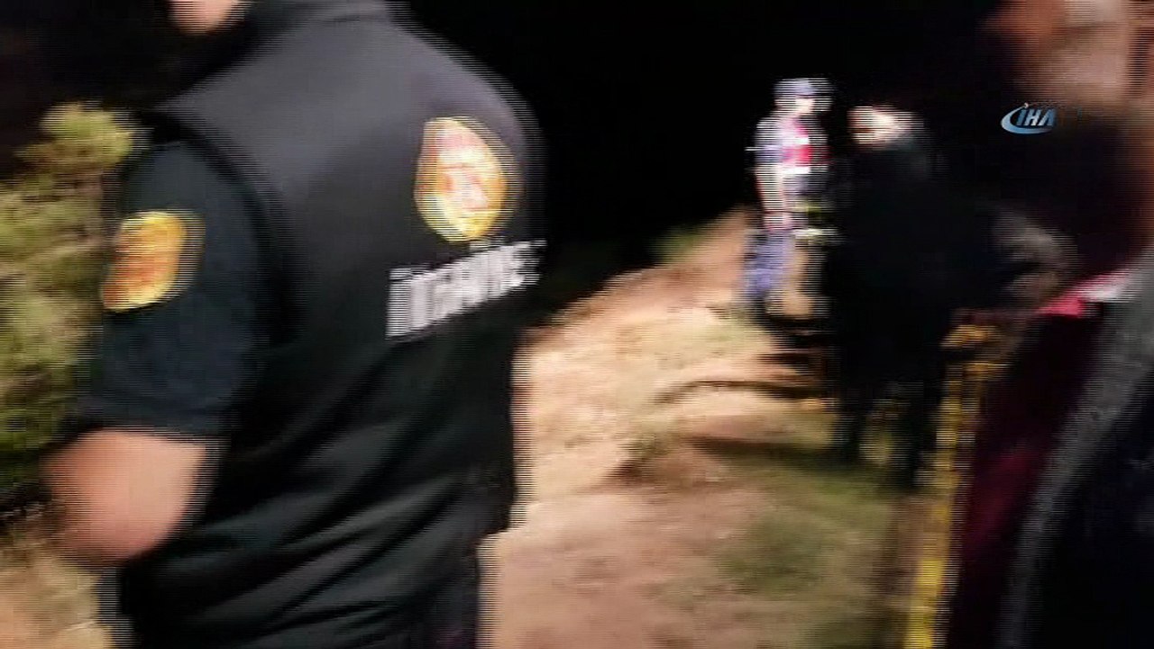 Artvin'in Şavşat ilçesinde derede kaybolan 3 şahsı arama çalışmaları sabahtan itibaren tekrar başlayacak