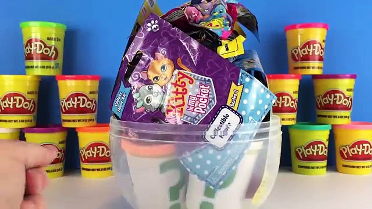 GIANT SNOOPY Surprise Egg - Play Doh, The Peanuts Movie, Charlie Brown Funko Pop