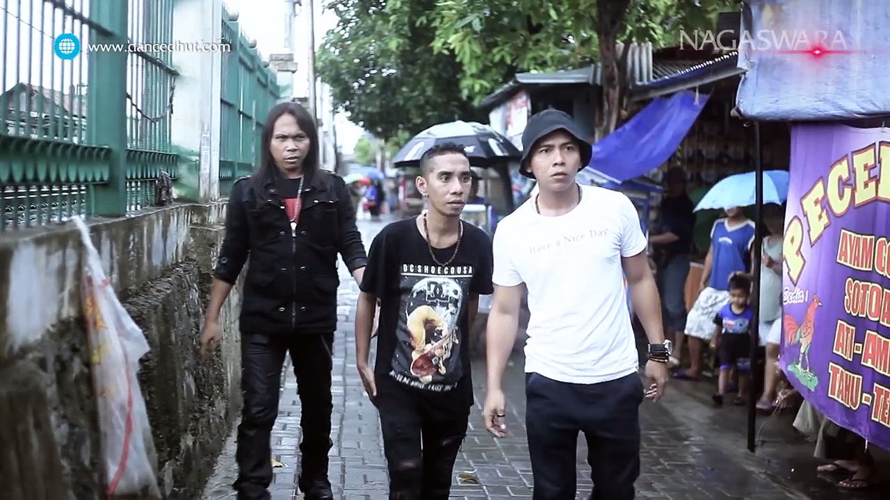 KK Band - Kembali (Official Music Video NAGASWARA) #music