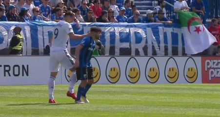 Ünlü Futbolcu Ibrahimovic, Ayağına Basan Rakibini Tokatladı