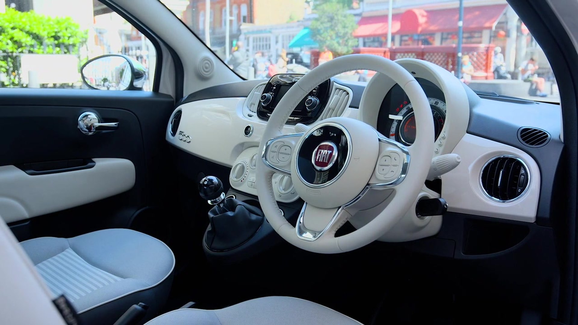 Spiksplinternieuw Fiat 500 Collezione Interior Design - video dailymotion GI-01