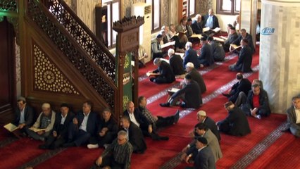 Ramazan ayının 14 asırlık 'Mukabele' geleneğine yoğun ilgi