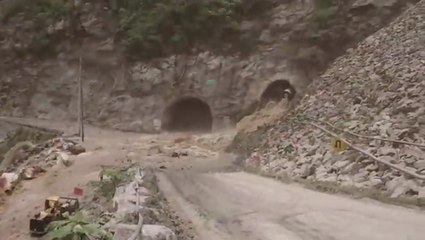 Images impressionnantes de la rupture d'un barrage hydro-électrique en Colombie
