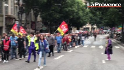 Défense des services publics : la manif quitte la Canebière pour le cours Lieutaud