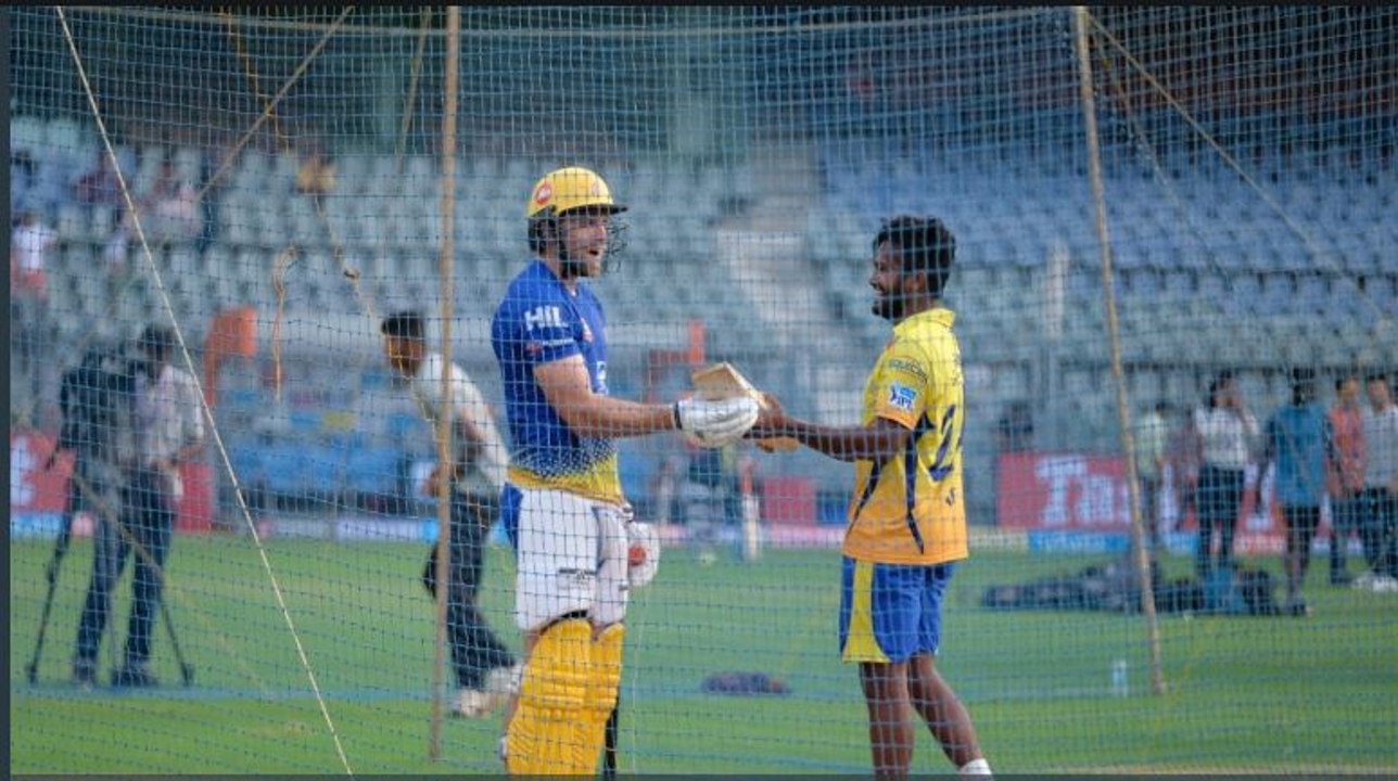 IPL 2018: ചെന്നൈയുടെ ബാറ്റ്‌സ്മാന്റെ  ബാറ്റ് എറിഞ്ഞൊടിച്ച് ആസിഫ്‌ | Oneindia Malayalam