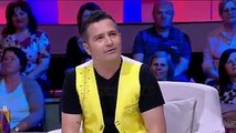 Devis Xherahu, rrëfen historinë se si u njoh me Notis Sfakianakis, në Greqi! Videoja e plotë në