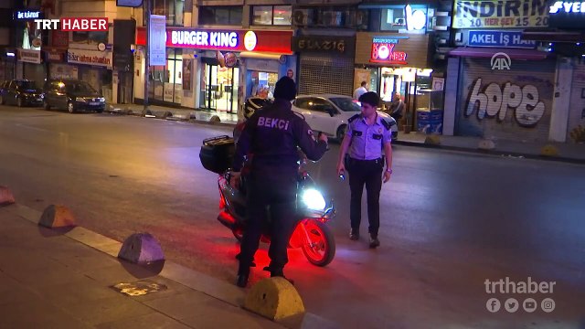 Gece bekçileri sahuru görev başında yapıyor