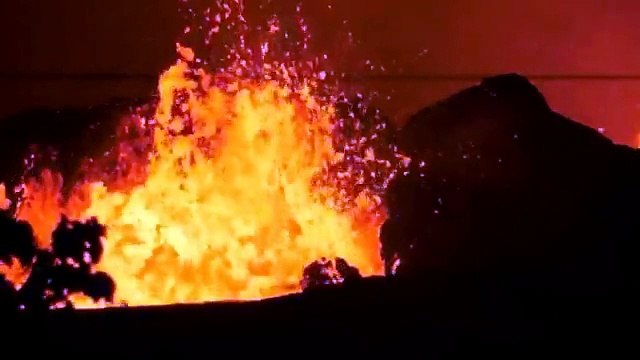 #شاهد | مباشر..تدفق الحمم البركانية في هاواي بركان كيلاويا آللهم آجرنـآ من آلنـآر يارب وقنا نار جهنم
