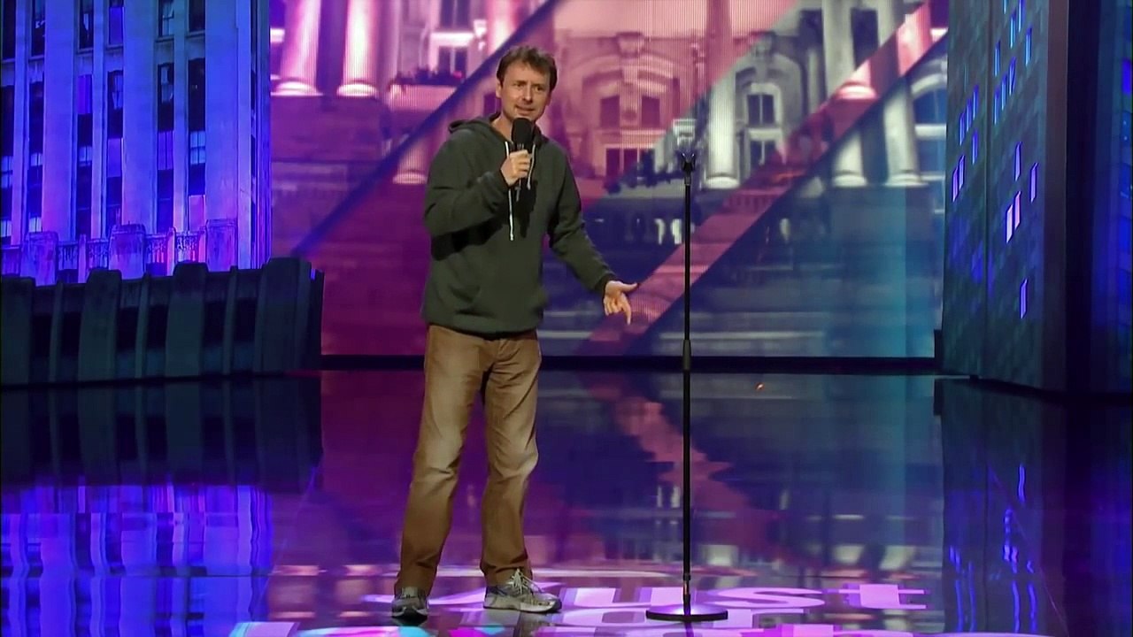 Kyle Dunnigan Stand Up - 2013 (2)