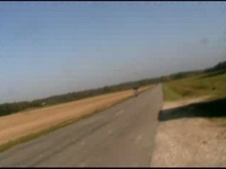 moi en stoppies  avec mon 450 supermotard