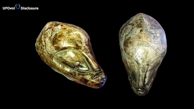 Βρήκαν αυτά τα κεφάλια και δε μπορούσαν να καταλάβουν τι είναι!!Όταν όμως είδαν τις χαραγμένες απεικονίσεις πάνω τους,κόπηκαν τα πόδια τους!!!