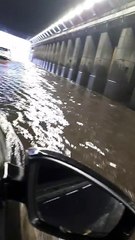 Inondation sous le pont d'Angleur