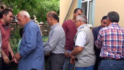 Trafik kazasında ölen çift ile çocukları toprağa verildi - BARTIN