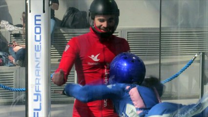 Indoor skydiving: Parisians take flight