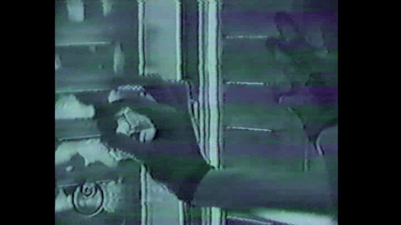 SIOUXSIE & THE BANSHEES – "TATTOO" (B-side, Unofficial art-video, 13 Sep 1983)