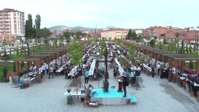 Vatandaşlar ile Mülteciler İyilik Sofrası Nda Buluştu