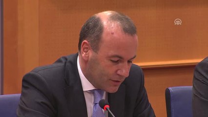 Zuckerberg Özür Diledi (2) - Brüksel