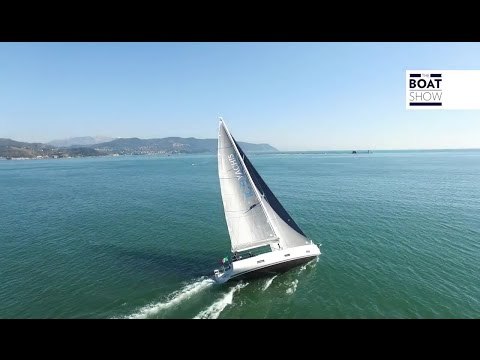 ICE YACHTS 52 vs ICE YACHTS 52RS - 4K Resolution - The Boat Show