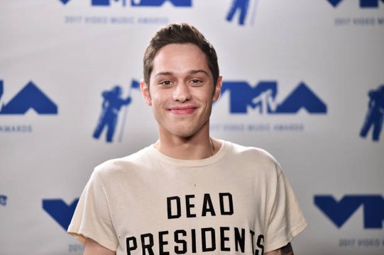 Ariana Grande Dating 'SNL' Star Pete Davidson After Mac Miller Breakup