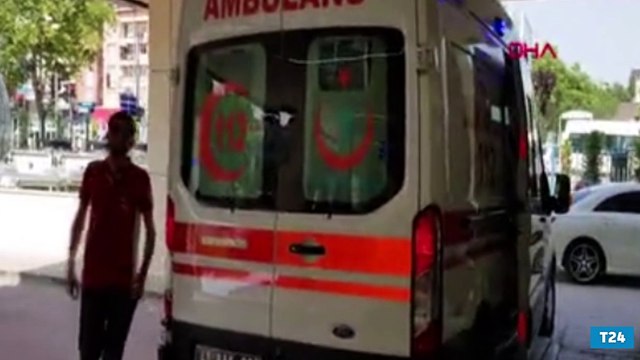 Yaşlı adamın yüzünde biber gazı sıkıp, parasını gasp ettiler!