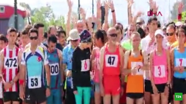19 Mayıs Yarı maratonu başladı