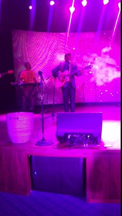 Alex Nuñez Quedate En Vivo - Nelson Lantigua Multimedia Group
