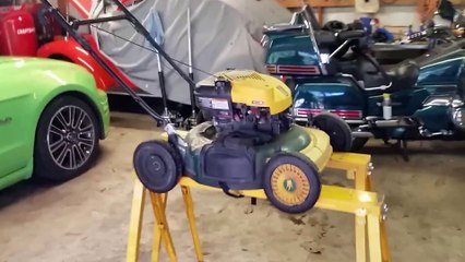 How to change oil in your lawnmower