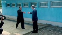 Kore Yarımadasında tarihi an: Kuzey Kore ve Güney Kore liderleri el ele