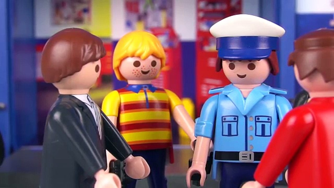 SCHLAUER ANGRIFF vom PHANTOM - Playmobil Film deutsch - FAMILIE Bergmann #141