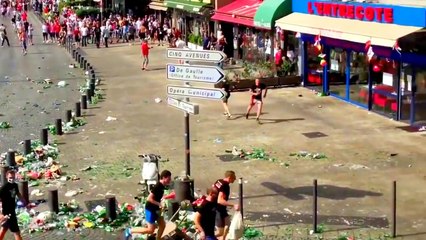 Russian hooligans vs England hooligans EURO 2016 in Marseille