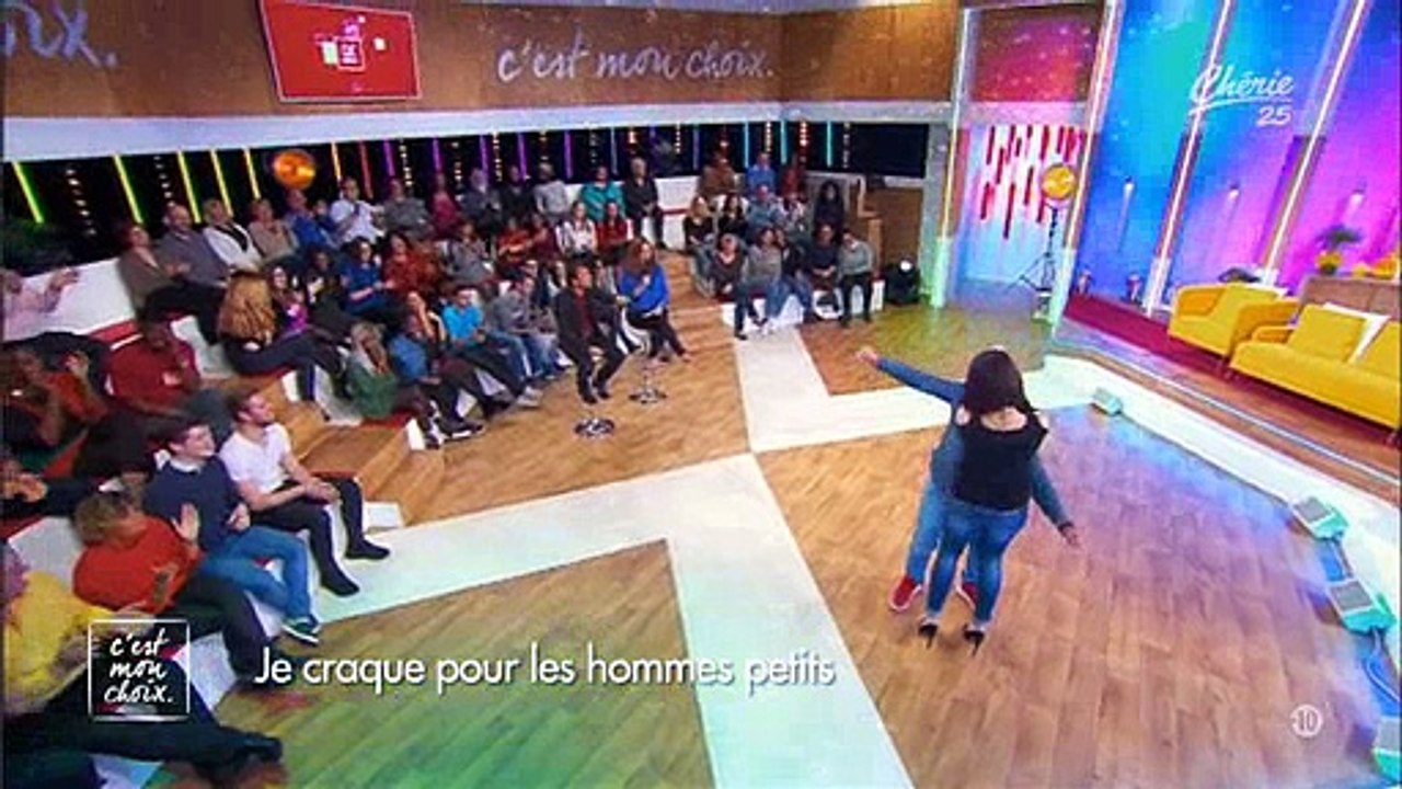 Le plateau de "C'est mon choix" se transforme en boite avec un témoin survolté - Regardez