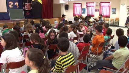 "Πάσα στα θρανία" στο Καρπενήσι