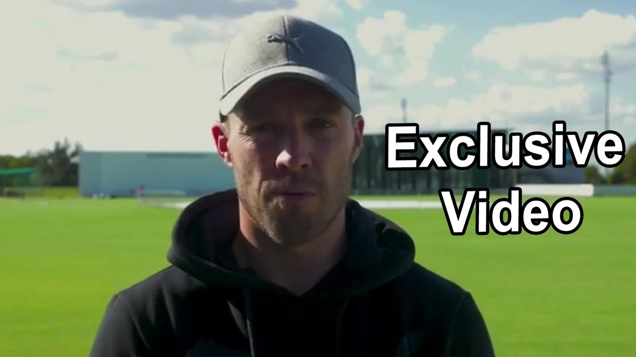 AB de Villiers Announces His Retirement (Video)