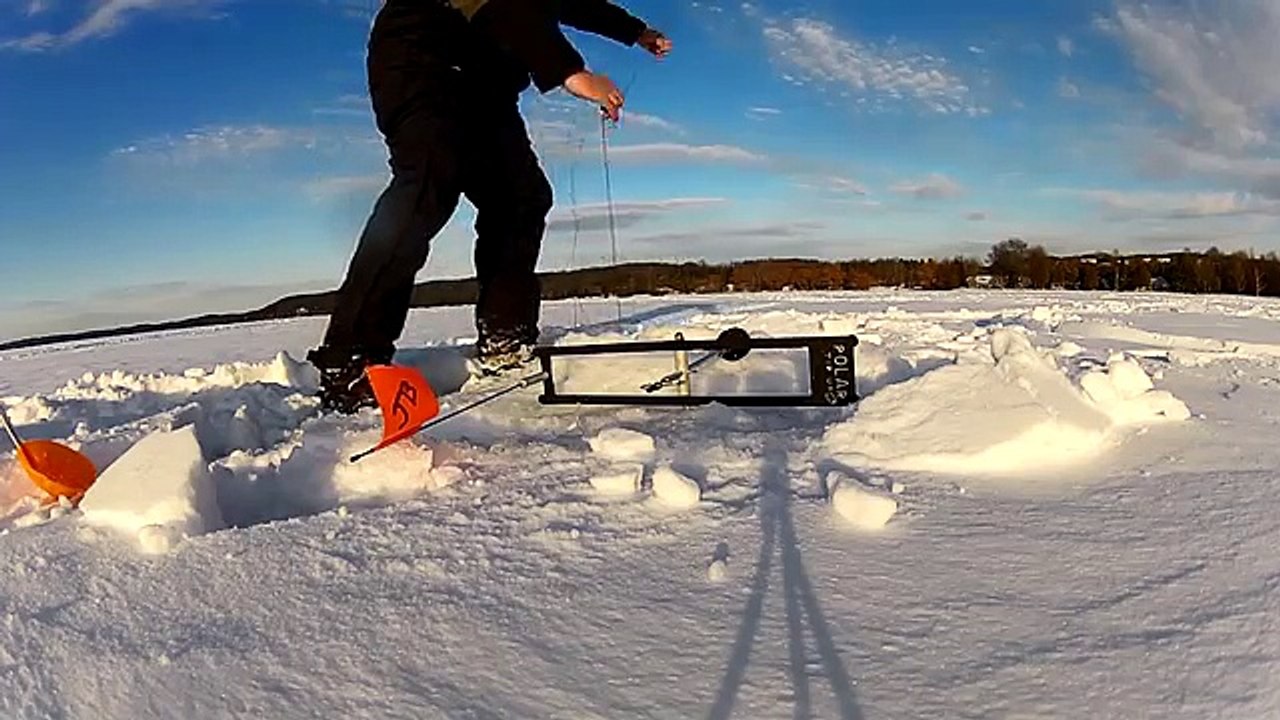 Ice Fishing MI Walleye video Dailymotion