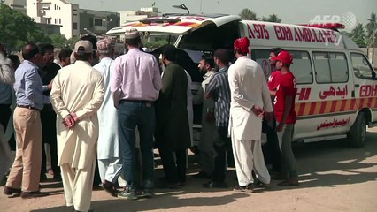 Paquistão enterra jovem morta em tiroteio no Texas