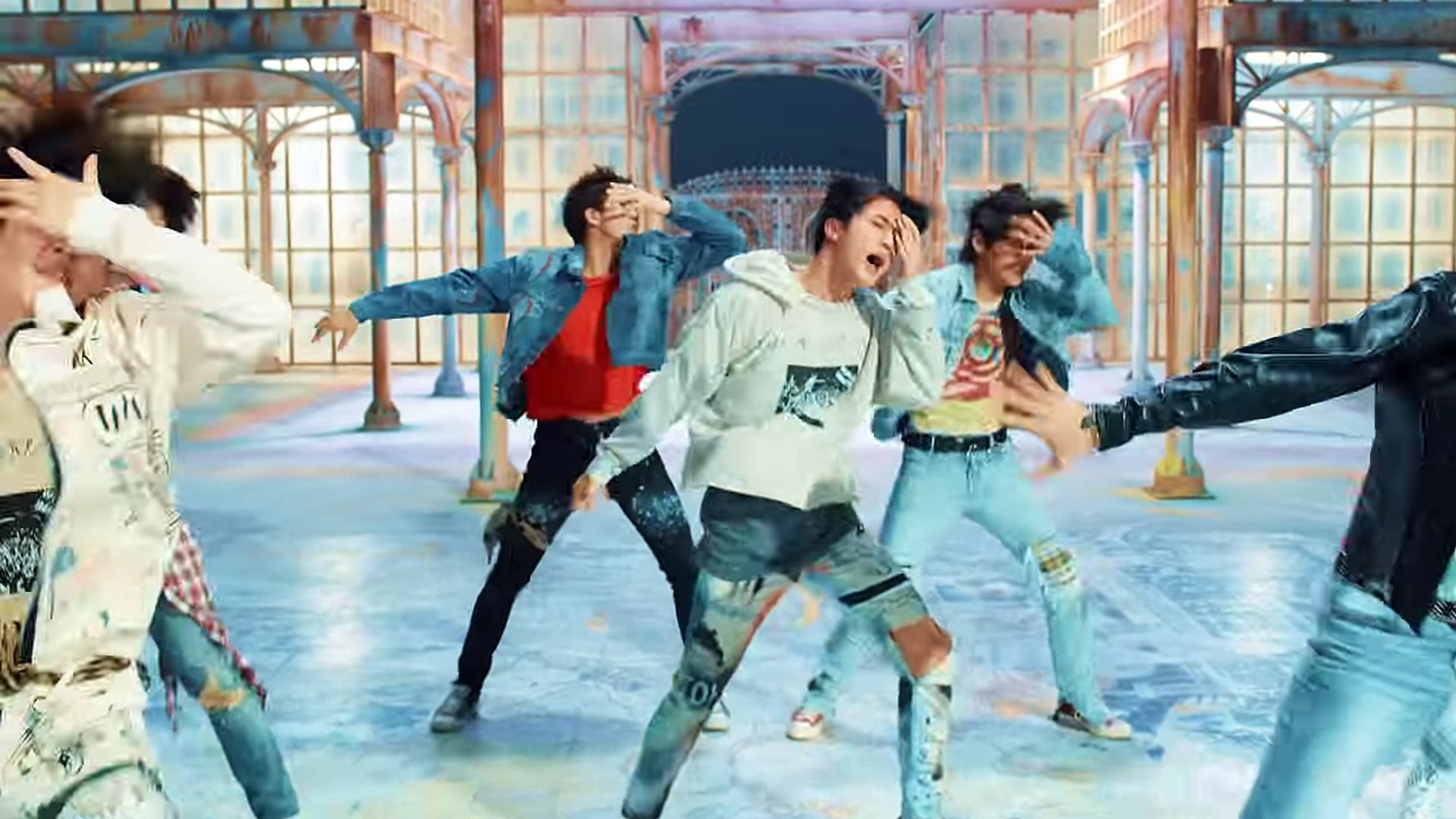 BTS (방탄소년단) 'FAKE LOVE' Official MV - YouTube - video Dailymotion