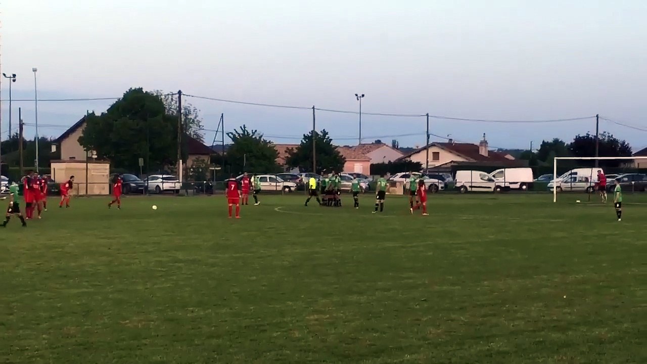 Coup franc de Réda contre Briatexte
