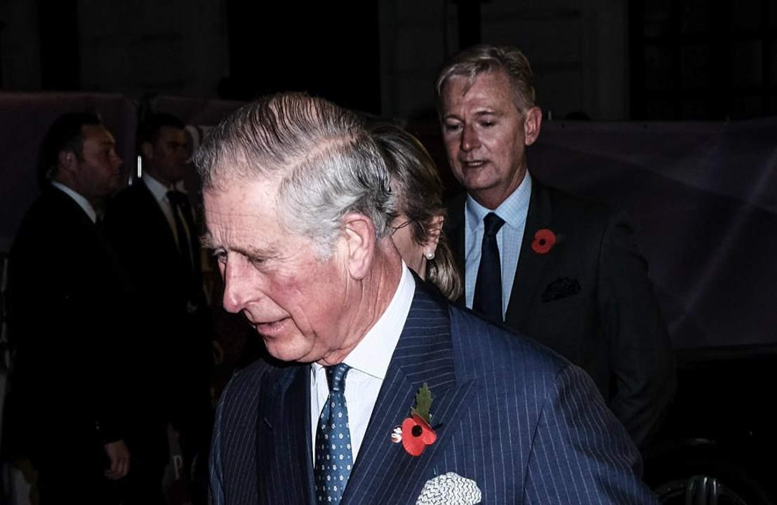Prinz Charles führt Meghan Markle zum Altar