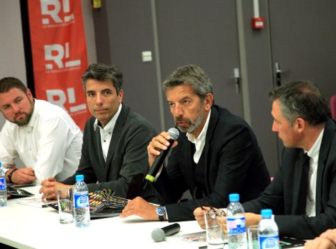 Sport, travail, sommeil... Michel Cymes vous donne trois conseils pour vous sentir bien au travail