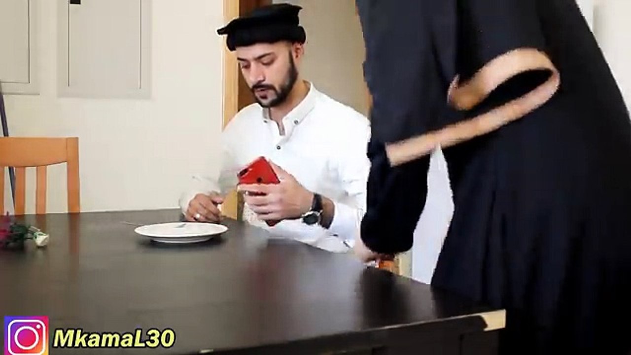 Apni Maa ki qadar karo bhai