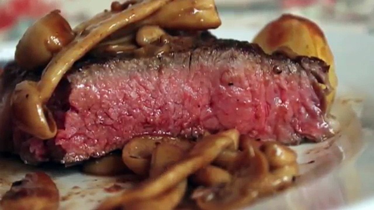 Sous Vide NY Strip Steak StoveTop Sous Vide Steak with Mushrooms