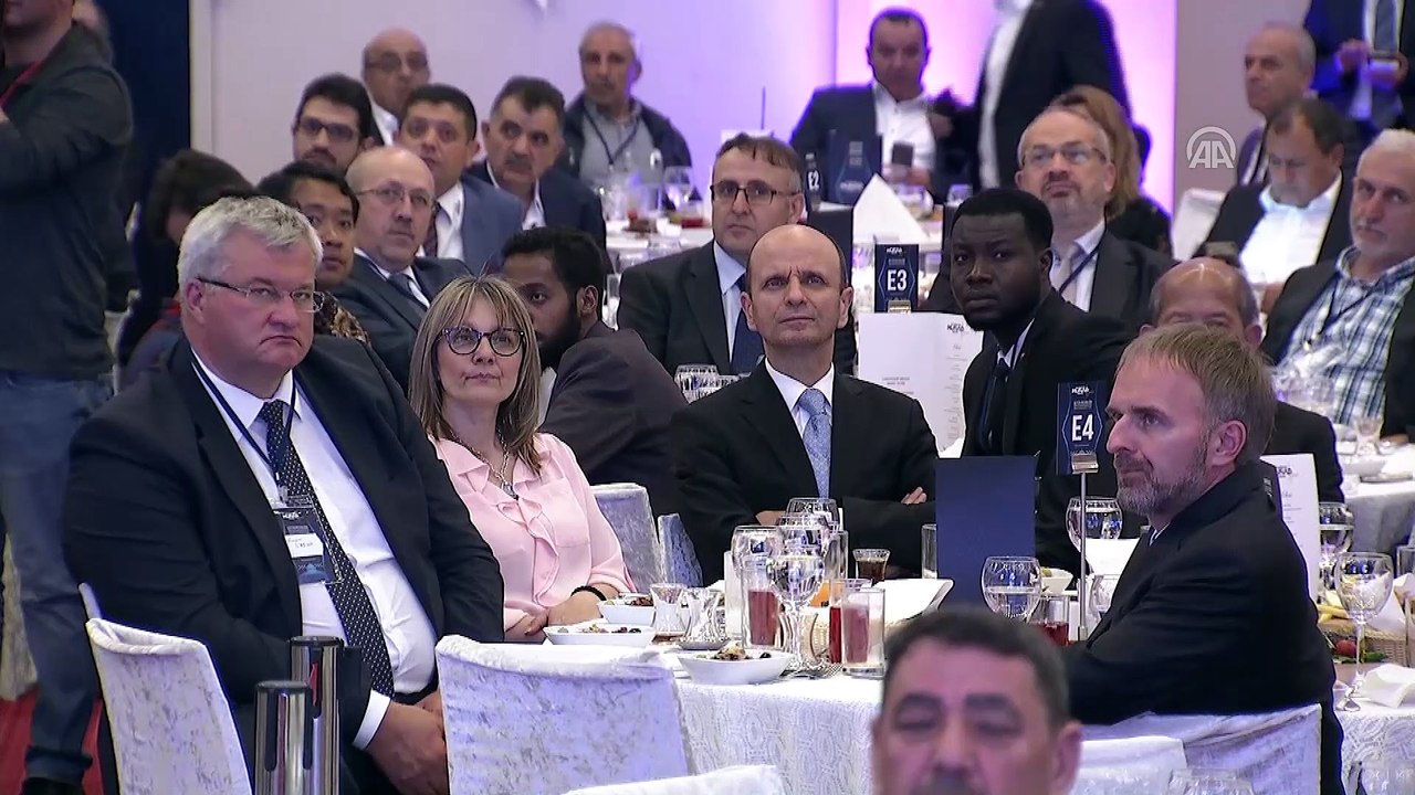 Başbakan Yıldırım: ''Borcun milli gelirle oranına bakarsanız en düşük seviyede seyreden bir ülkeyiz'' - ANKARA