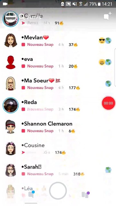 Danse de la victoire du capitaine des U15 après la 1/2 finale