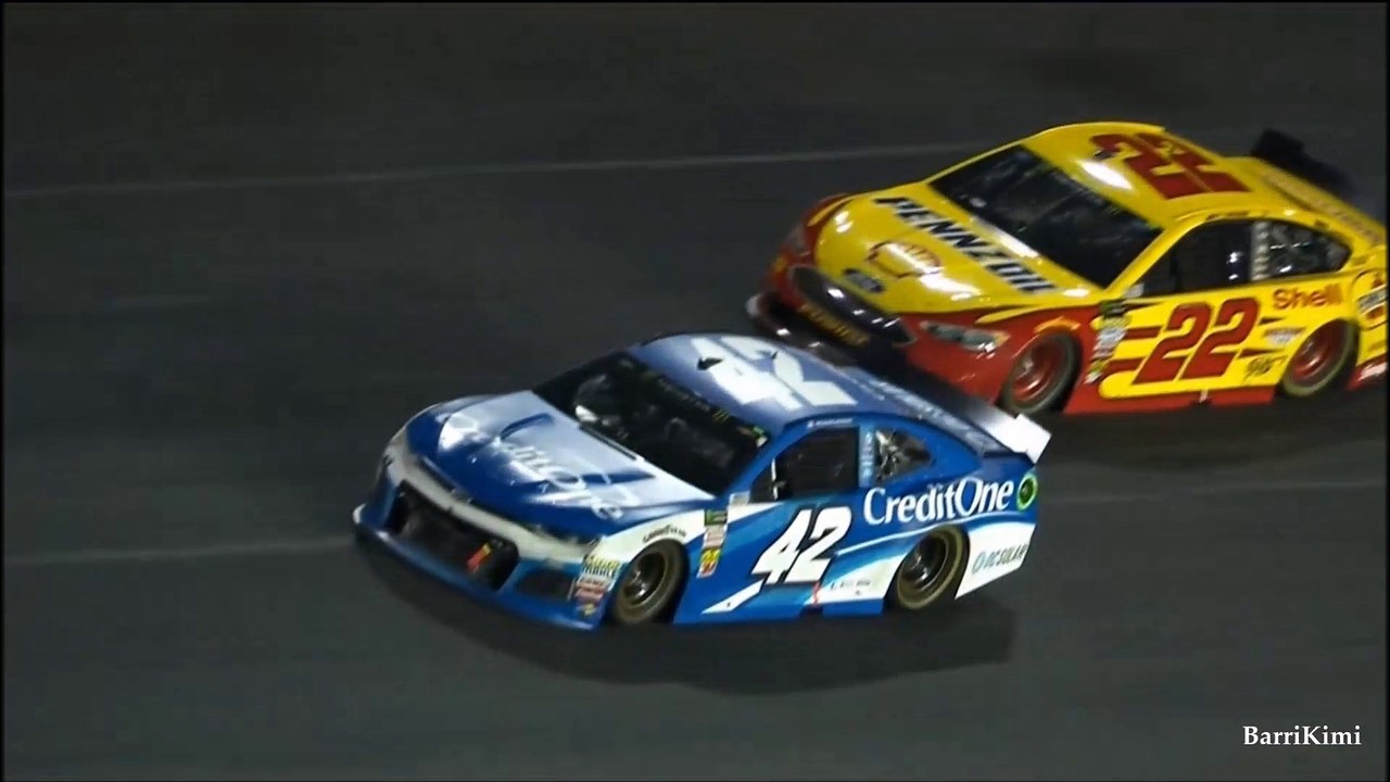 NASCAR All Star Race 2018 Larson Logano Crash French Commentary