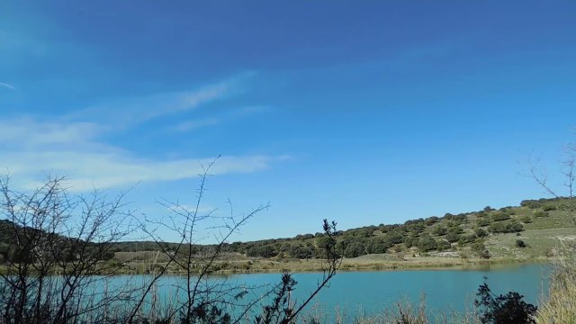 SONIDOS DE LA NATURALEZA CON SONIDOS DE PAJARILLOS,AGUA Y MUSICA DE PIANO