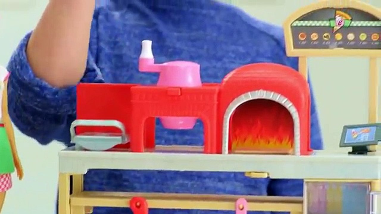 Barbie® Pizza Chef Demo | Barbie