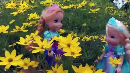 Adorable Elsa & Anna Toddler Dolls Meet Ursula! 🎥 Fun Parody Toy Video