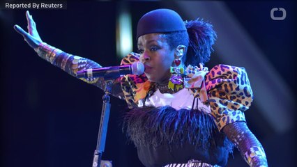 Singer Lauryn Hill To Take British Stage On Tour
